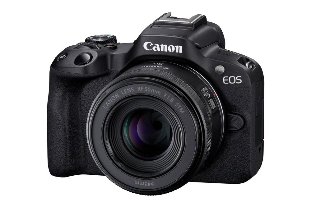 Canon EOS R50 + RF-S 18-45mm F4.5-6.3 IS STM
