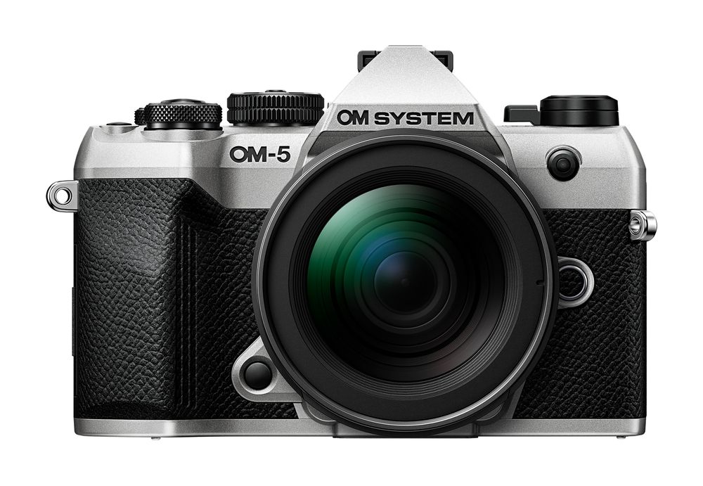 OM System OM-5 Mark II 12-45mm F4.0 PRO Kit Sølv