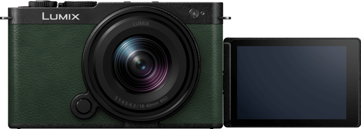Panasonic Lumix S9 Dark Olive 18-40mm F/4.5-6.3