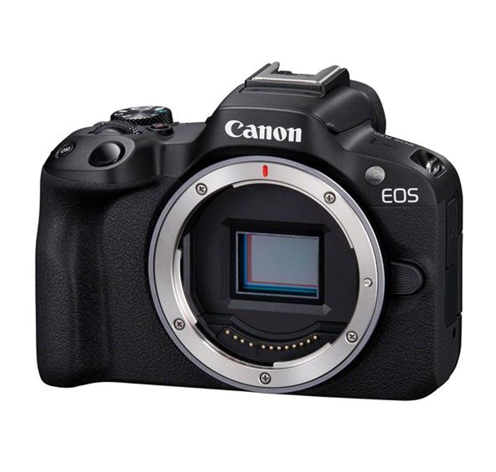 Canon EOS R50 + RF-S 18-45mm f4.5-6.3 IS og RF-S 55-210mm F5-7.1