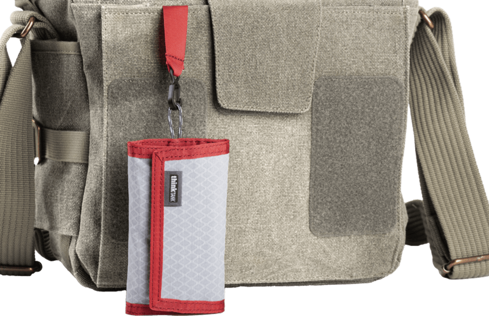 Think Tank Cards & Power Wallet (holds 2 CF/CFexpre or 4 SD/micro SD & 2 Batteries) Chili Pepper Red