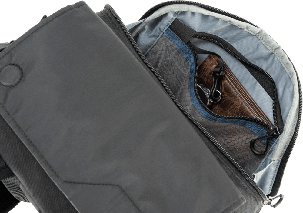 Think Tank Mirrorless Mover Backpack, 18L, Coast Green